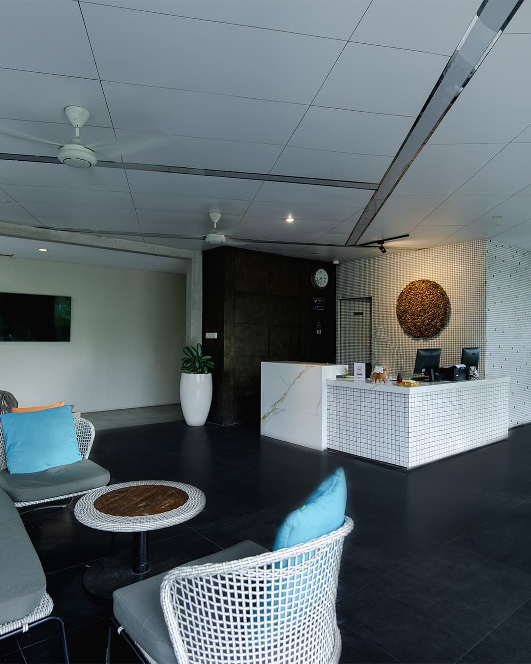 A warm welcome awaits. 🛎️ Our team at ARM Hospitality is dedicated to making your stay seamless. #TheRoomsApartment #LifetimeExperience #ARMHospitality #ModernMinimalistStay #HospitalityExcellence #Ba…